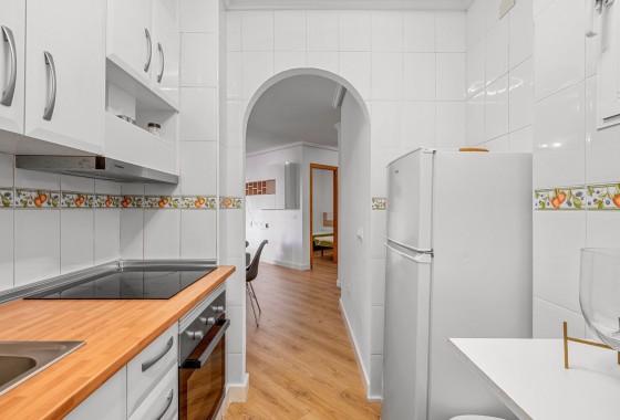 Venta - Apartamento / Piso -
Torrevieja