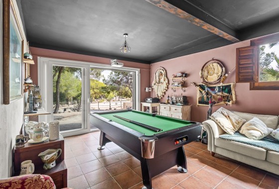 Resale - Finca - Country Property -
Torremendo
