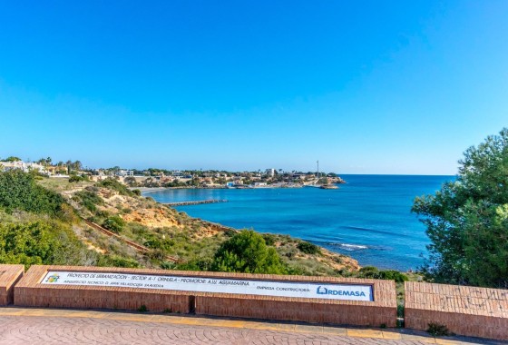 Sprzedaż - Dom miejski -
Cabo Roig
