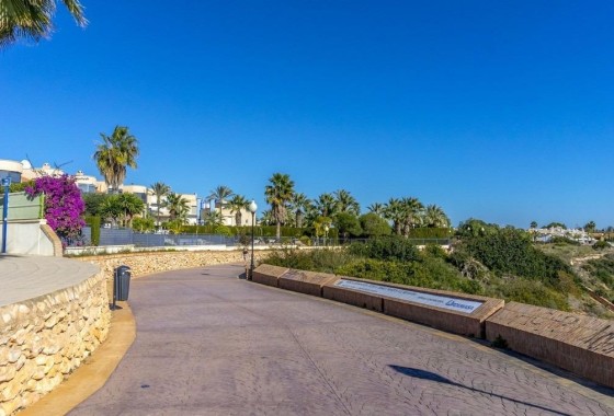 Sprzedaż - Dom miejski -
Cabo Roig
