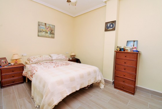 Sprzedaż - Apartament / Mieszkanie -
Torrevieja