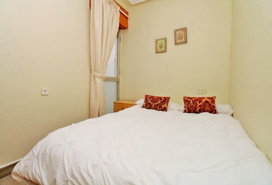 Sprzedaż - Apartament / Mieszkanie -
Torrevieja