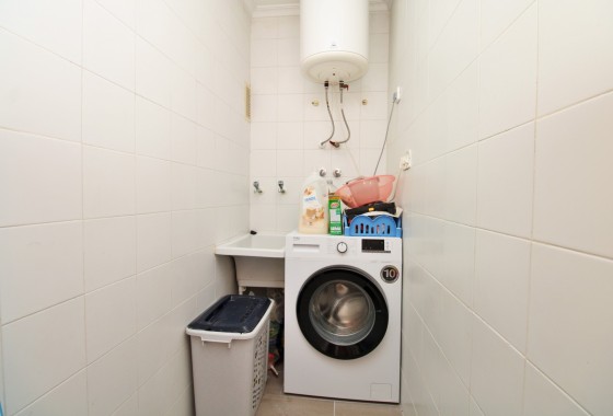 Sprzedaż - Apartament / Mieszkanie -
Torrevieja