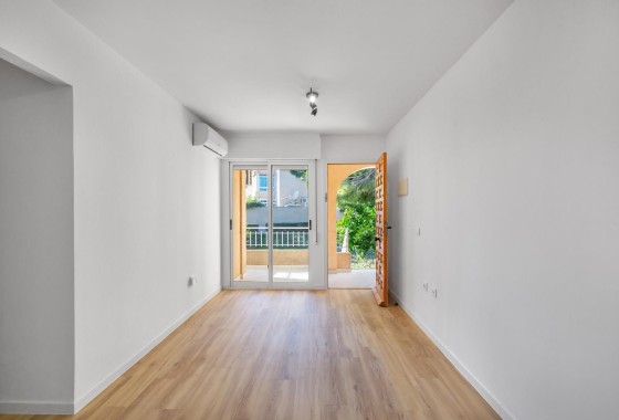 Revente - Appartement -
Torrevieja - Torreblanca