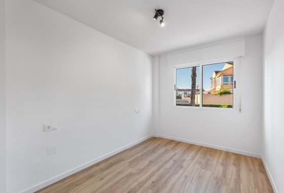 Revente - Appartement -
Torrevieja - Torreblanca