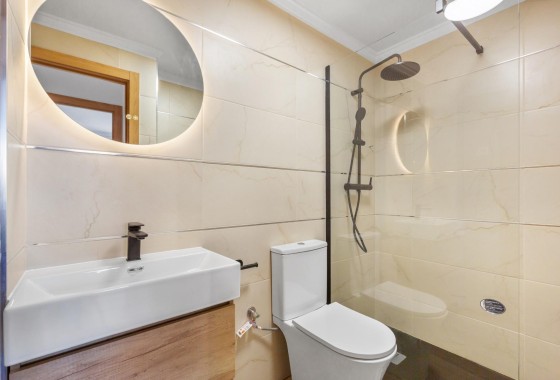 Revente - Appartement -
Torrevieja - Torreblanca