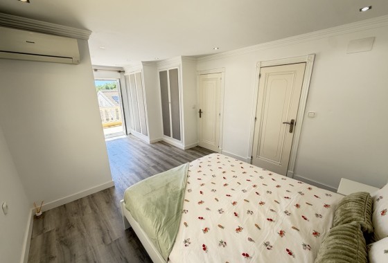 Resale - Freistehende Villa -
Las Ramblas Golf