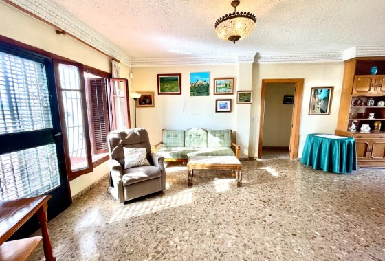 Wiederverkauf - Freistehende Villa -
Benejúzar - Comunidad Valenciana