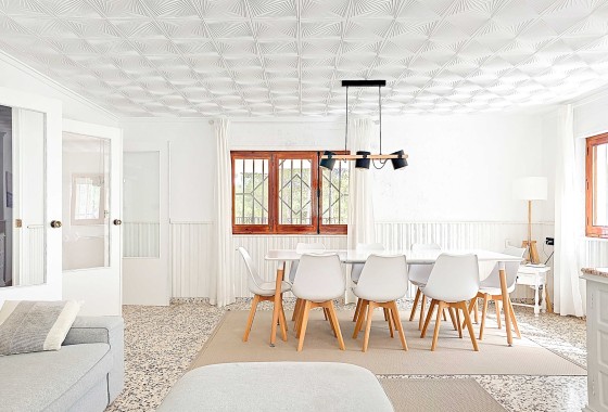 Revente - Villa Individuelle -
Monóvar - Monovar