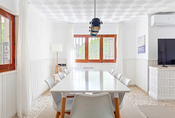 Revente - Villa Individuelle -
Monóvar - Monovar
