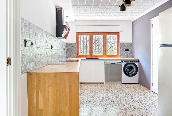 Revente - Villa Individuelle -
Monóvar - Monovar