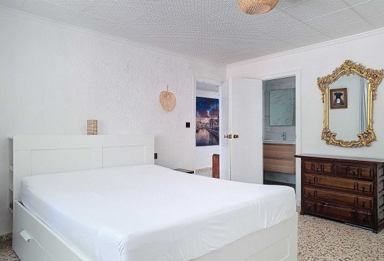 Revente - Villa Individuelle -
Monóvar - Monovar