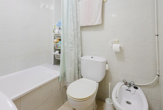 Sprzedaż - Apartament / Mieszkanie -
Torrevieja - Costa Blanca