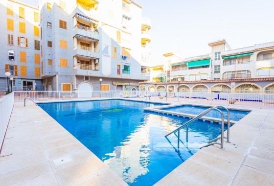 Sprzedaż - Apartament / Mieszkanie -
Torrevieja - Costa Blanca