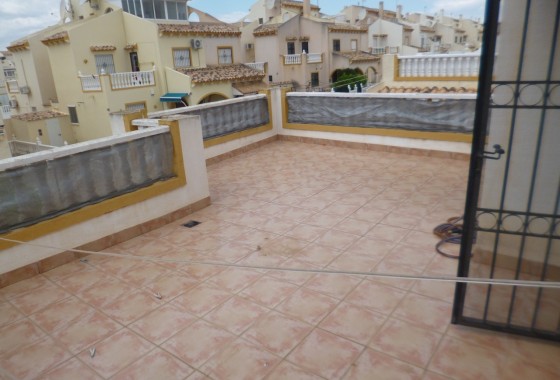 Herverkoop - Rijhuis -
Playa Flamenca - Costa Blanca
