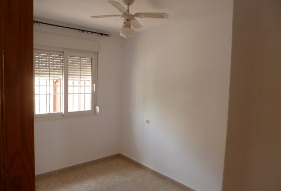 Herverkoop - Rijhuis -
Playa Flamenca - Costa Blanca