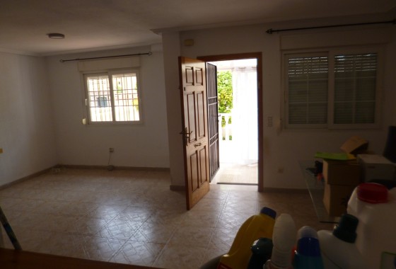 Herverkoop - Rijhuis -
Playa Flamenca - Costa Blanca