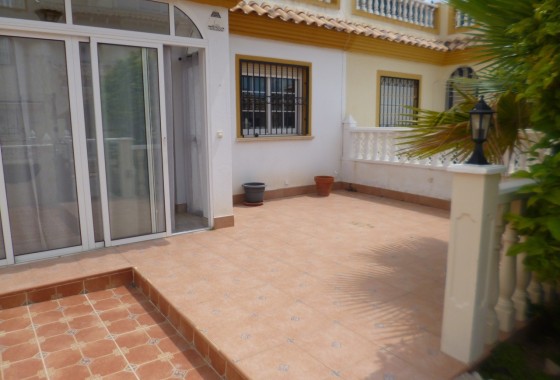 Herverkoop - Rijhuis -
Playa Flamenca - Costa Blanca