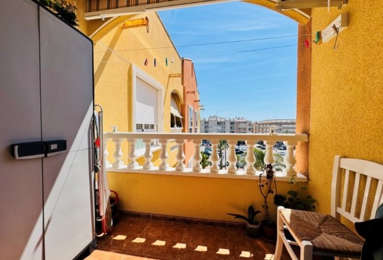Sprzedaż - Apartament / Mieszkanie -
Guardamar del Segura - Costa Blanca