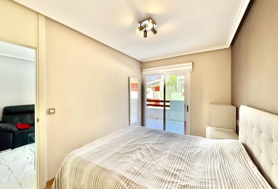 Revente - Appartement -
Orihuela Costa - Punta Prima