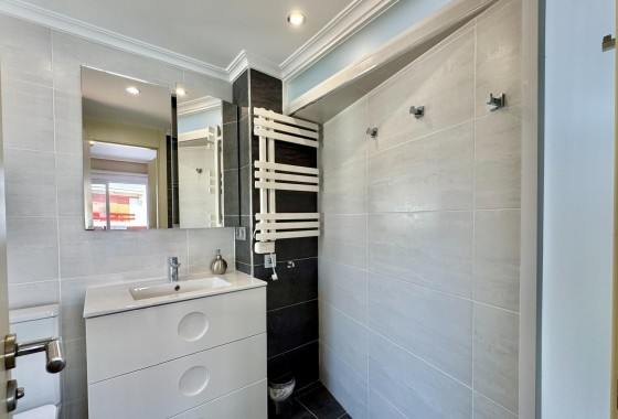 Revente - Appartement -
Orihuela Costa - Punta Prima