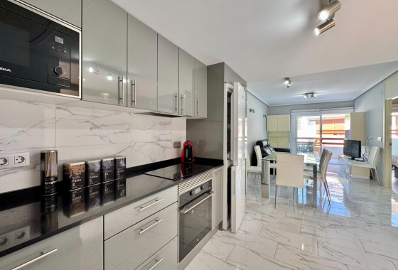 Revente - Appartement -
Orihuela Costa - Punta Prima