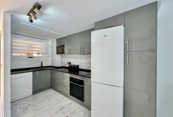 Revente - Appartement -
Orihuela Costa - Punta Prima
