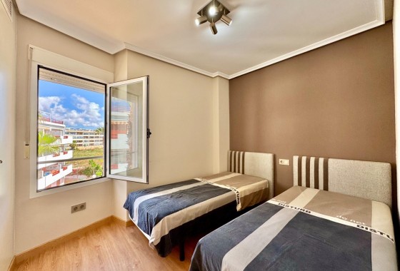Revente - Appartement -
Orihuela Costa - Punta Prima