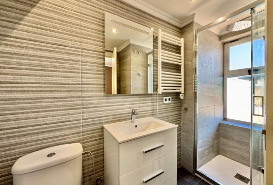 Revente - Appartement -
Orihuela Costa - Punta Prima