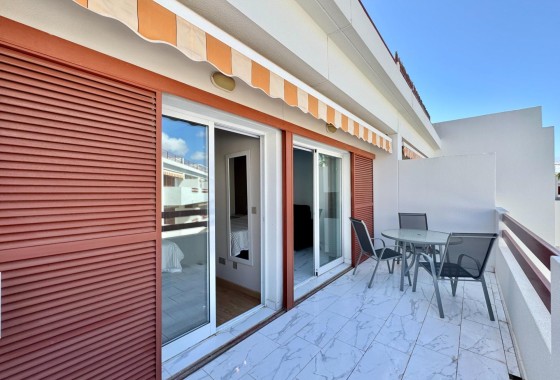 Revente - Appartement -
Orihuela Costa - Punta Prima