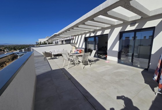 Sprzedaż - Apartament / Mieszkanie -
Campoamor - Dehesa de campoamor