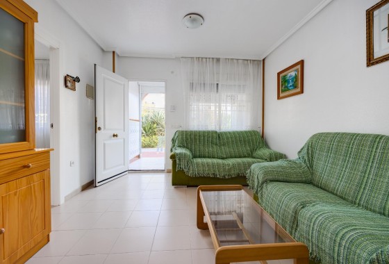 Sprzedaż - Apartament / Mieszkanie -
Torrevieja - Playa de los Naufragos