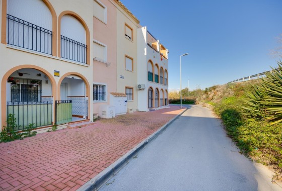 Sprzedaż - Apartament / Mieszkanie -
Torrevieja - Playa de los Naufragos