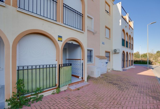 Sprzedaż - Apartament / Mieszkanie -
Torrevieja - Playa de los Naufragos