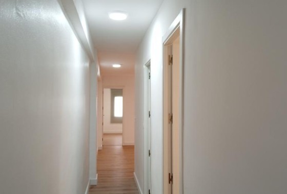 Sprzedaż - Apartament / Mieszkanie -
Torrevieja - El molino
