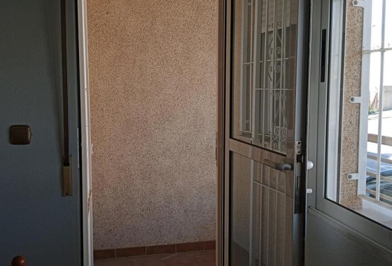 Sprzedaż - Apartament / Mieszkanie -
Los Montesinos - PUEBLO CENTRO