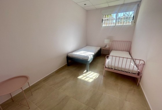 Revente - Villa Individuelle -
Urb. La Marina - Inland