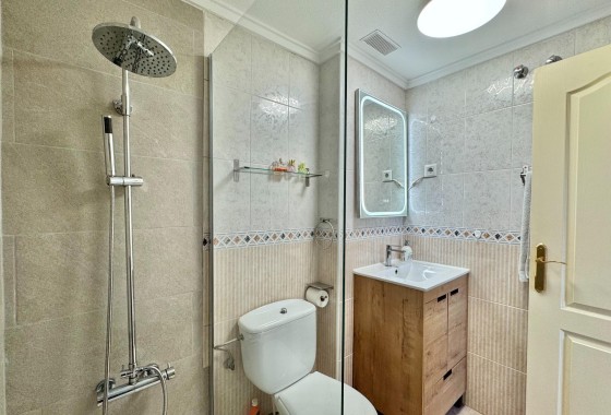 Sprzedaż - Apartament / Mieszkanie -
Torrevieja - Gaspar Perrelló