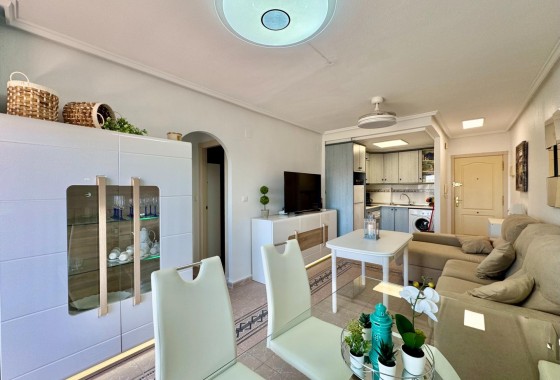 Sprzedaż - Apartament / Mieszkanie -
Torrevieja - Gaspar Perrelló