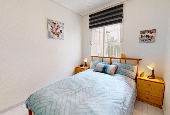 Revente - Villa mitoyenne -
San Miguel de Salinas - 03193