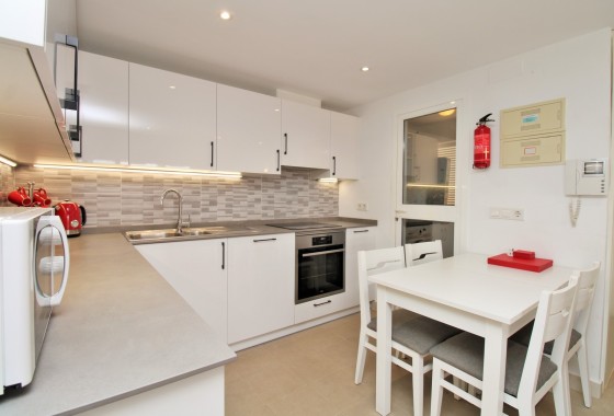 Venta - Apartamento / Piso -
Playa Flamenca