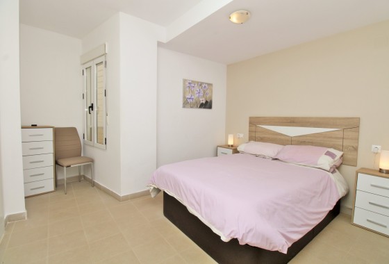 Venta - Apartamento / Piso -
Playa Flamenca