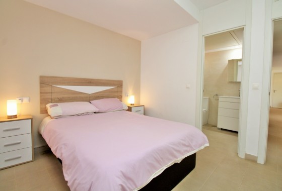 Venta - Apartamento / Piso -
Playa Flamenca