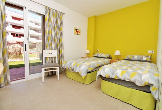 Venta - Apartamento / Piso -
Playa Flamenca