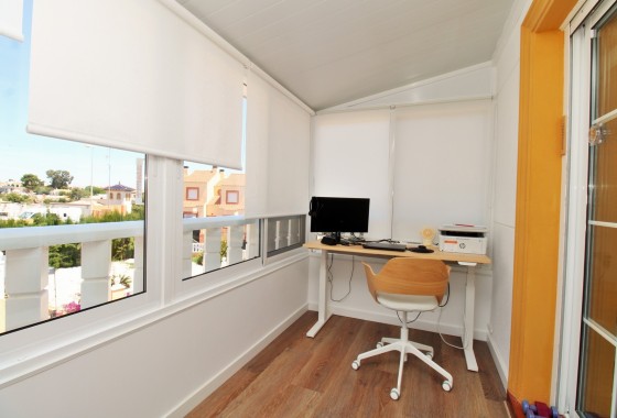 Venta - Casa de pueblo -
Cabo Roig