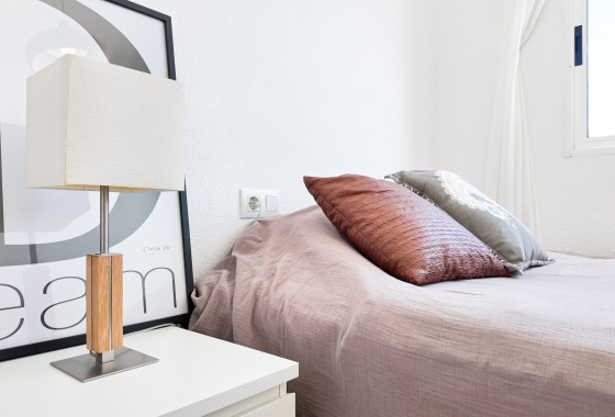Sprzedaż - Apartament / Mieszkanie -
Torrevieja - Costa Blanca