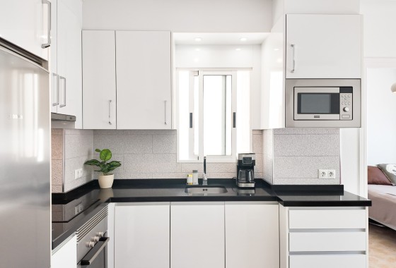 Sprzedaż - Apartament / Mieszkanie -
Torrevieja - Costa Blanca