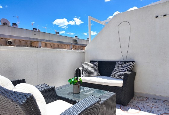 Sprzedaż - Apartament / Mieszkanie -
Torrevieja - Costa Blanca