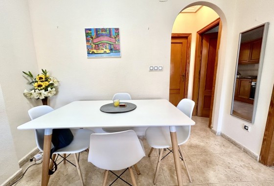 Sprzedaż - Apartament / Mieszkanie -
La Zenia - Costa Blanca