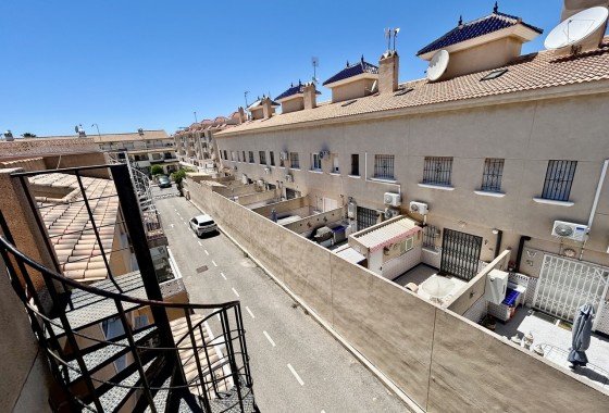 Sprzedaż - Apartament / Mieszkanie -
La Zenia - Costa Blanca